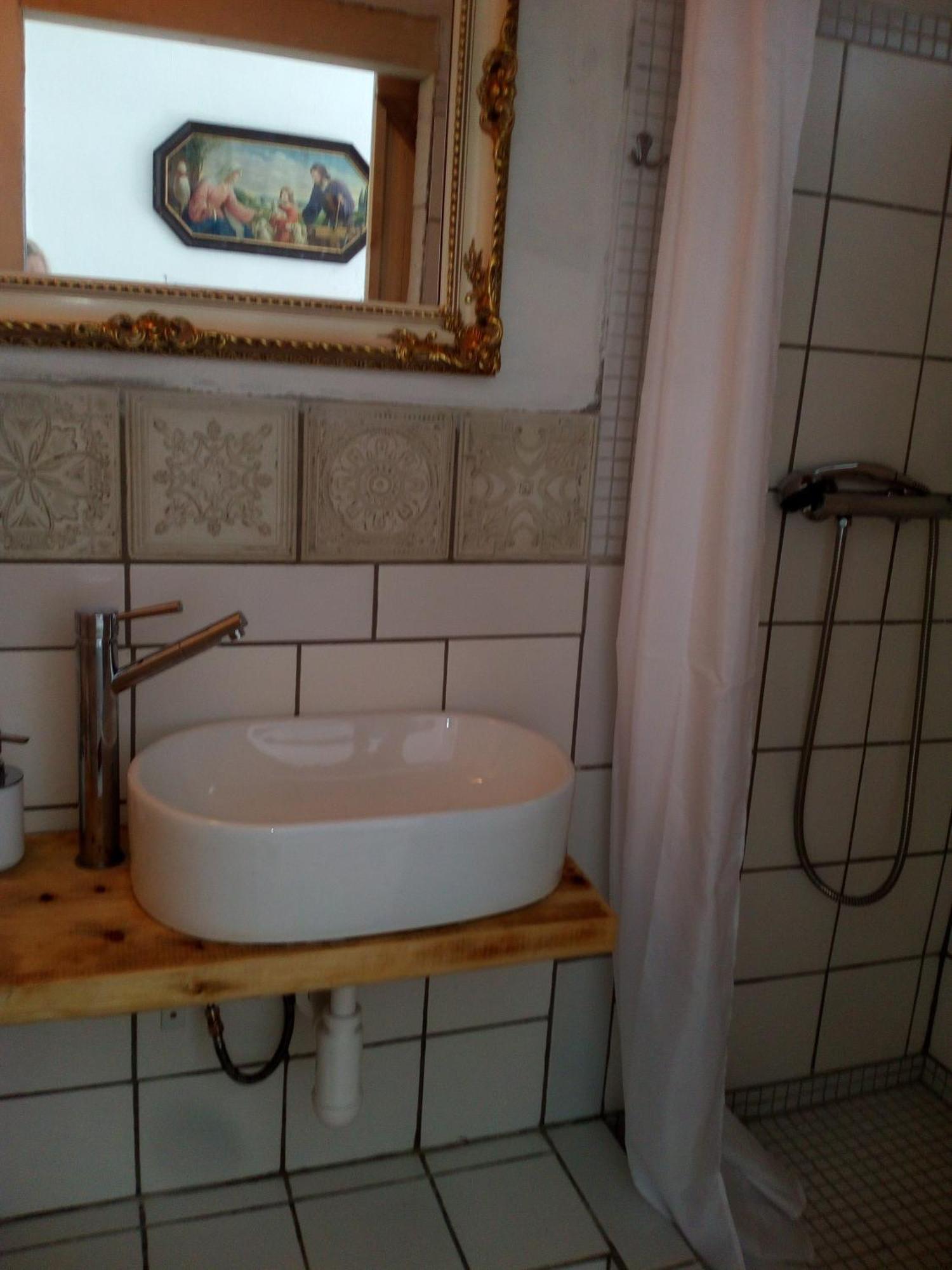 Ubytovani Pod Jilmem Zar Chambre photo