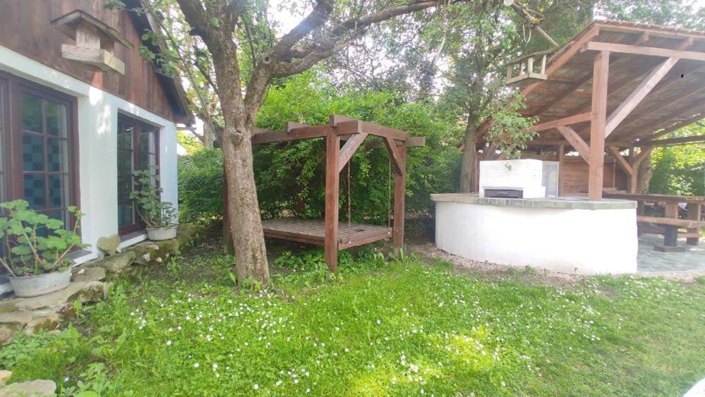 Ubytovani Pod Jilmem Zar Extérieur photo