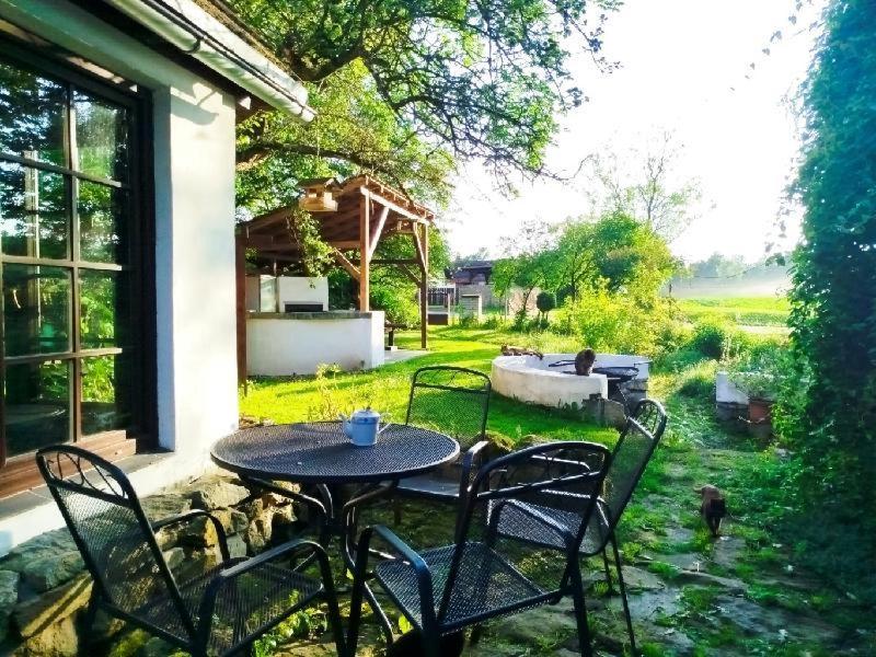 Ubytovani Pod Jilmem Zar Extérieur photo